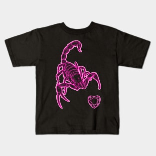 Pink scorpion and diamond heart Kids T-Shirt